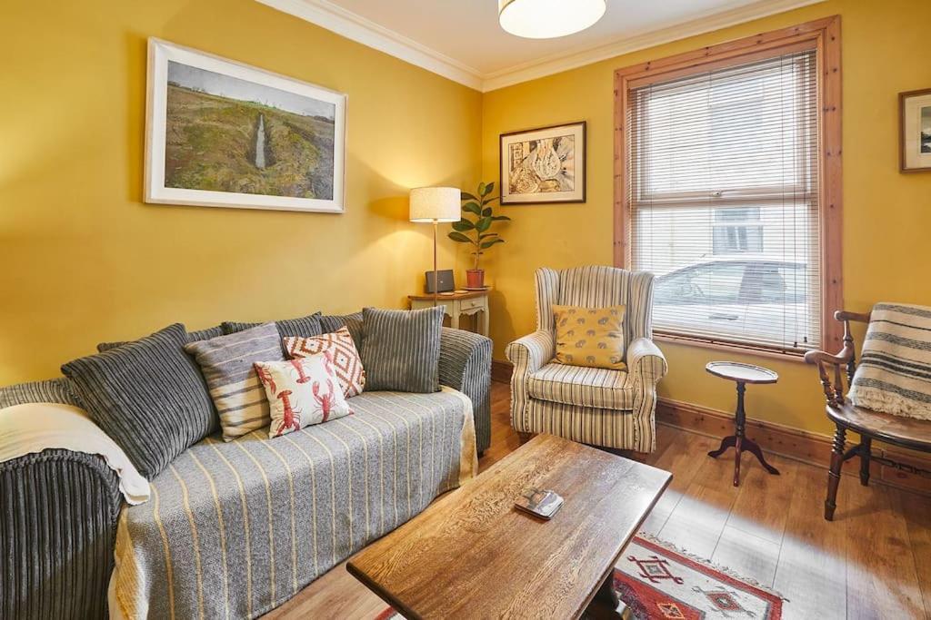 Villa Oswy Street, Whitby. Sleeps Up To 7 Guests Exterior foto